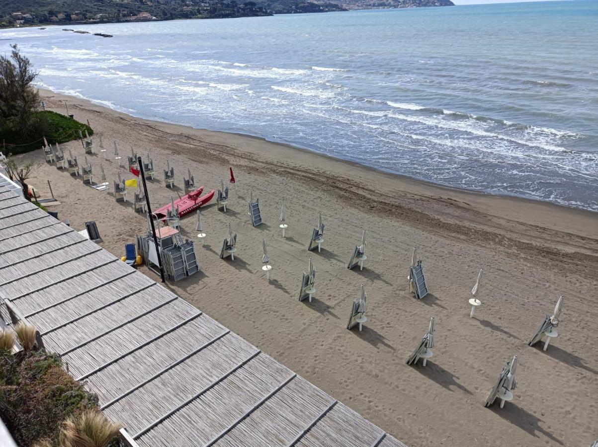 Hotel Villa Ambra Orbetello Kültér fotó